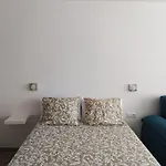 Recién reformado, Fire Stick Amazon, Wifi, 2 pers, Céntrico, 20 m Playa